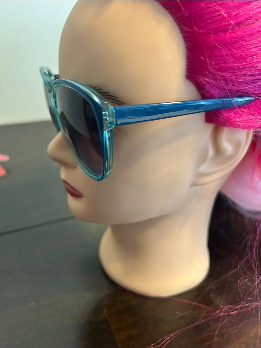 UNIONBAY Teal Blue Gradient Lens Women’s Sunglasses